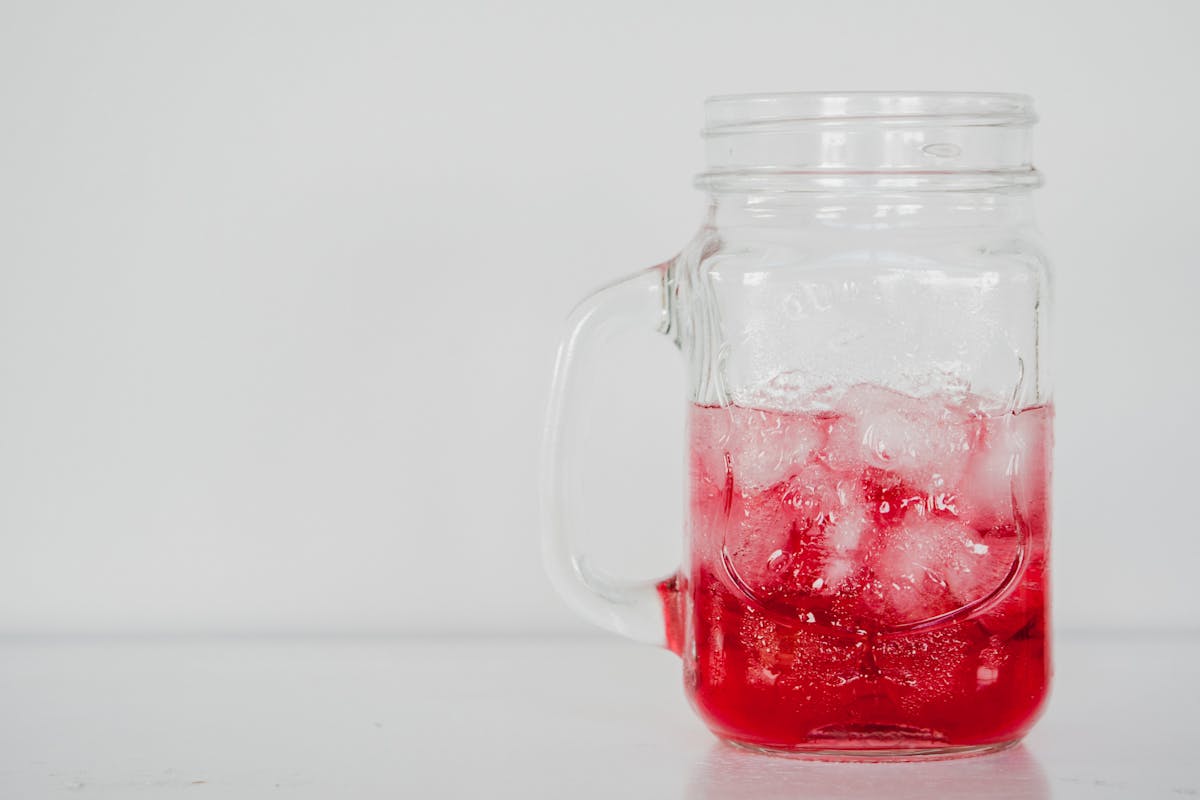 Kéfir aux fruits rouges : la recette rose framboise-fraise